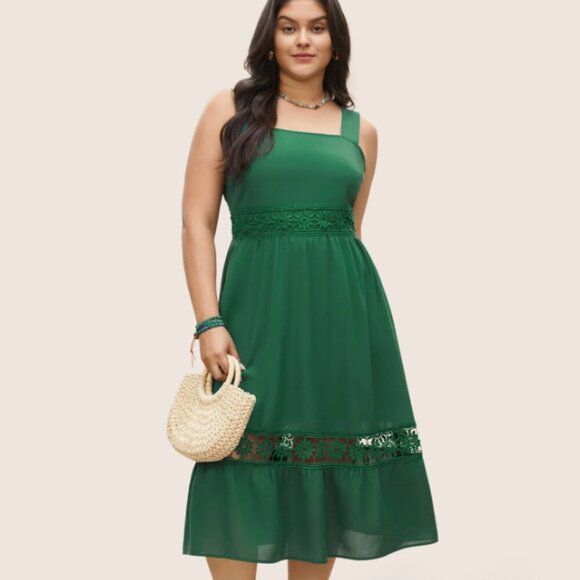 BloomChic Dresses & Skirts - BloomChic Plus Size Plain Elastic Waist Cut Out Lace Patchwork Dress 2XL us 18